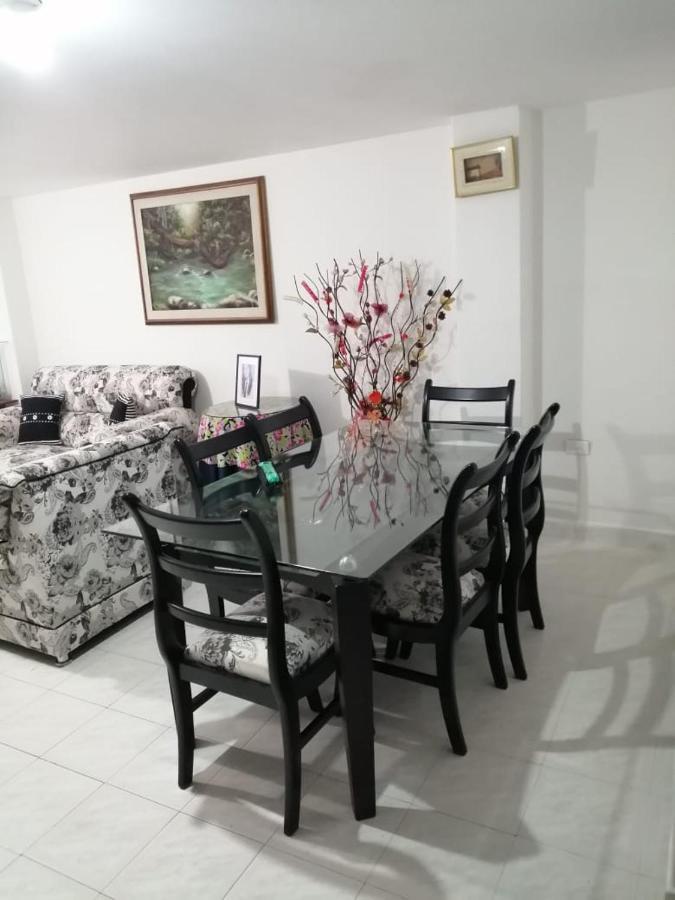 Hostal Dante 圣希尔 外观 照片